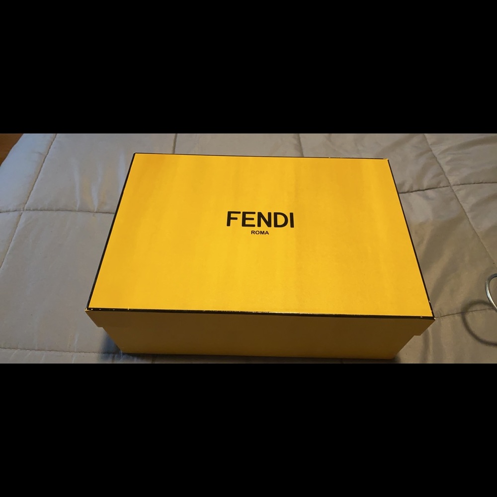 Size 6 FENDI Espadrilles, Brand New, Never Worn. - Picture 8 of 9